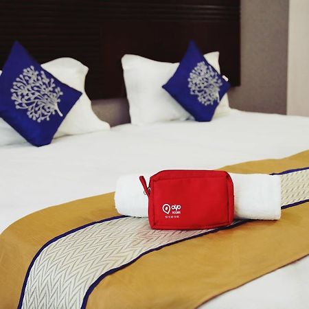 Oyo 710 Hotel Kshitij Poona Buitenkant foto