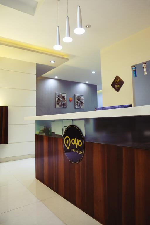 Oyo 710 Hotel Kshitij Poona Buitenkant foto