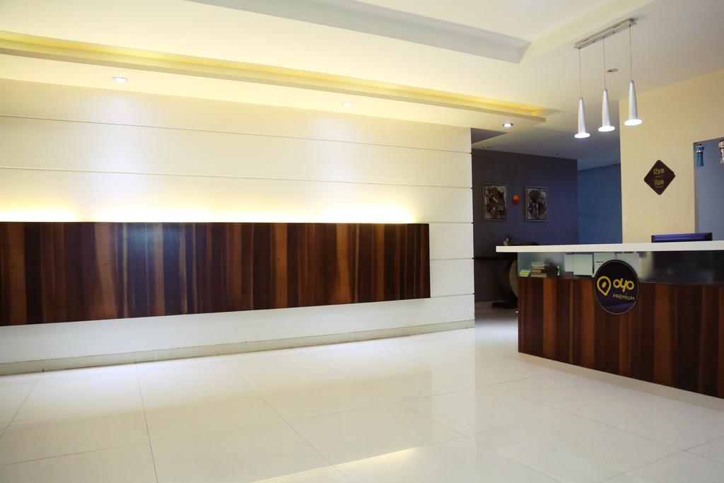 Oyo 710 Hotel Kshitij Poona Buitenkant foto