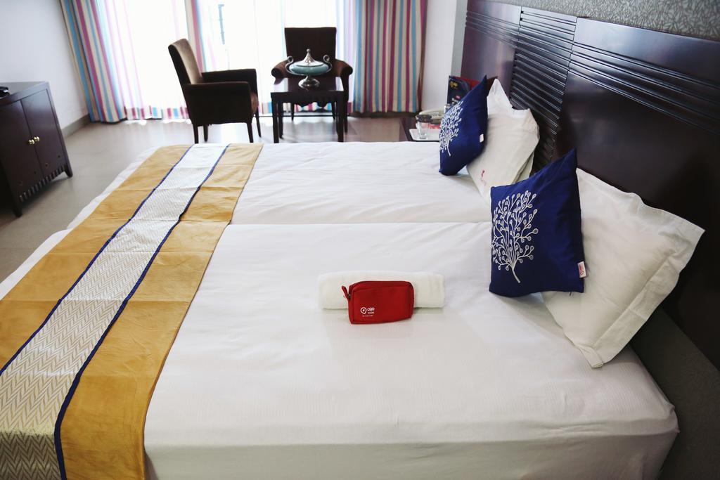 Oyo 710 Hotel Kshitij Poona Buitenkant foto